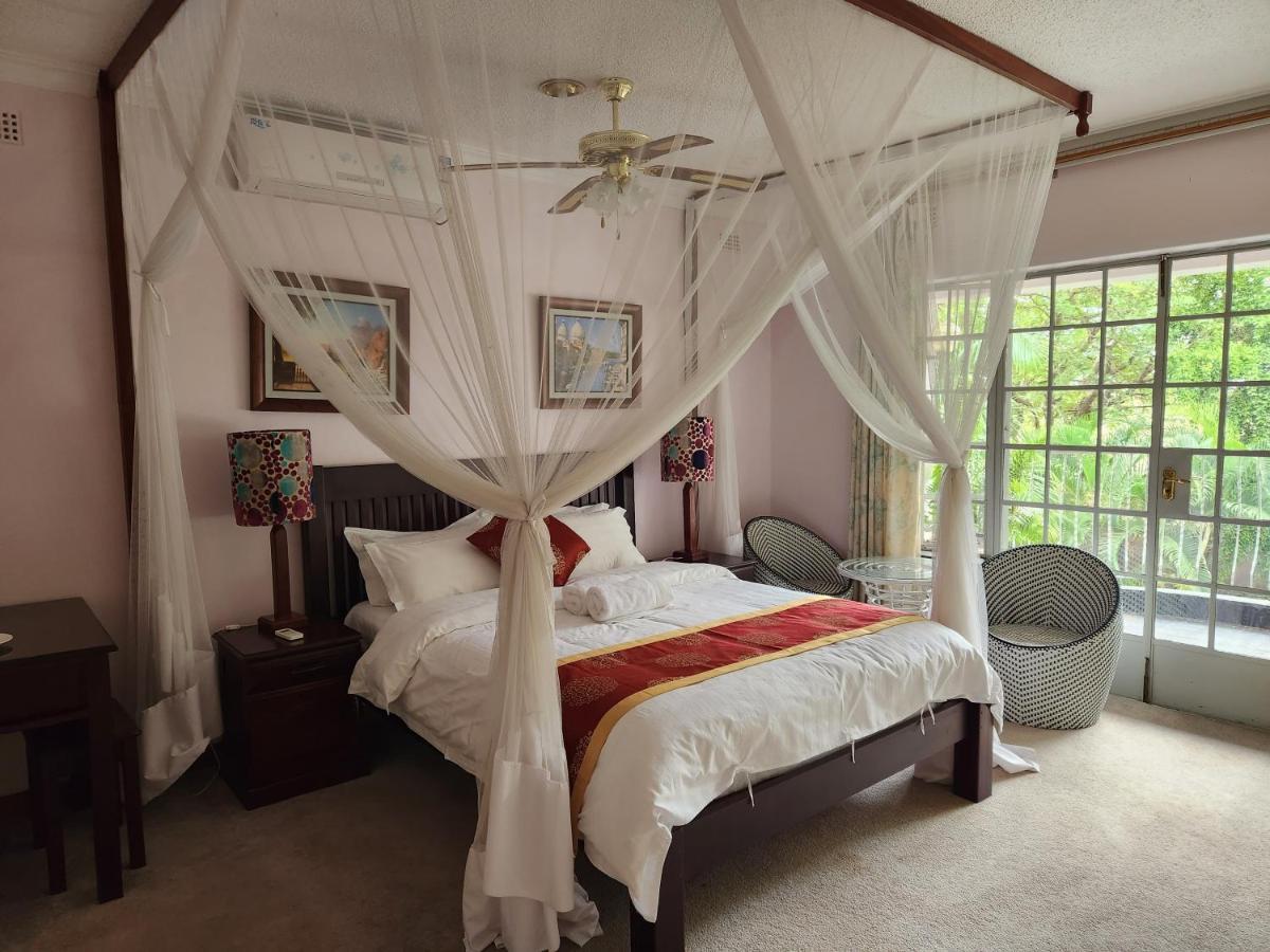 Jacaranda Lodge Victoria Falls Luaran gambar