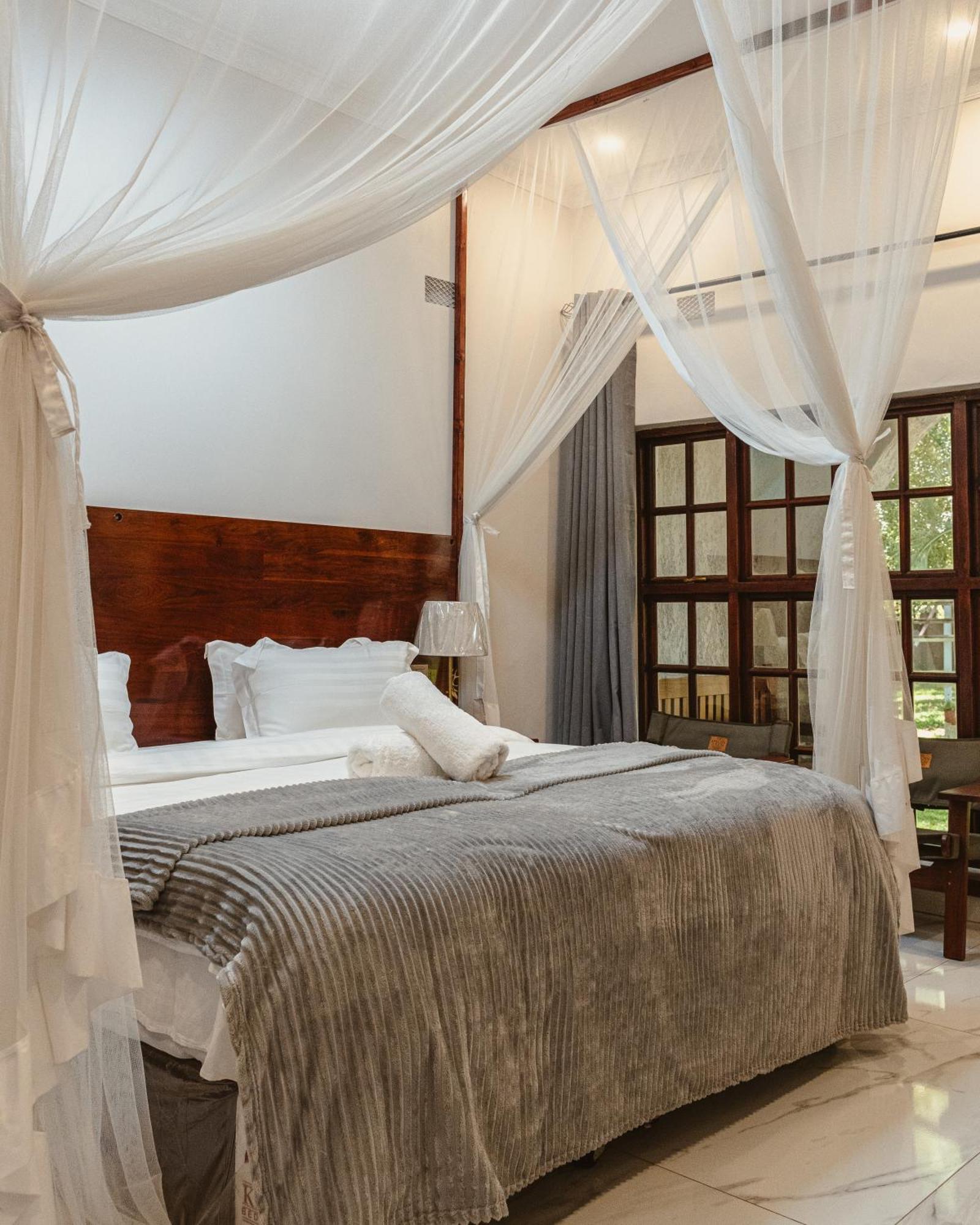 Jacaranda Lodge Victoria Falls Luaran gambar